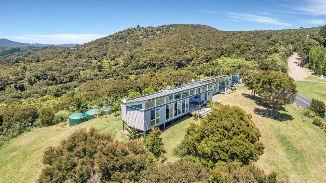 Paroa Bay Chalets - Te Whare Kereru Russell Eksteriør billede